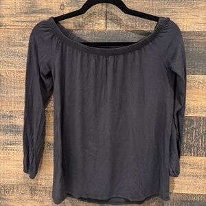 Holliser XS dark grey off the shoulders full/3/4 sleeve top